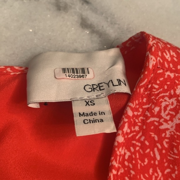 EUC Greylin Aubrey Tie Waist Romper XS - Picture 10 of 13